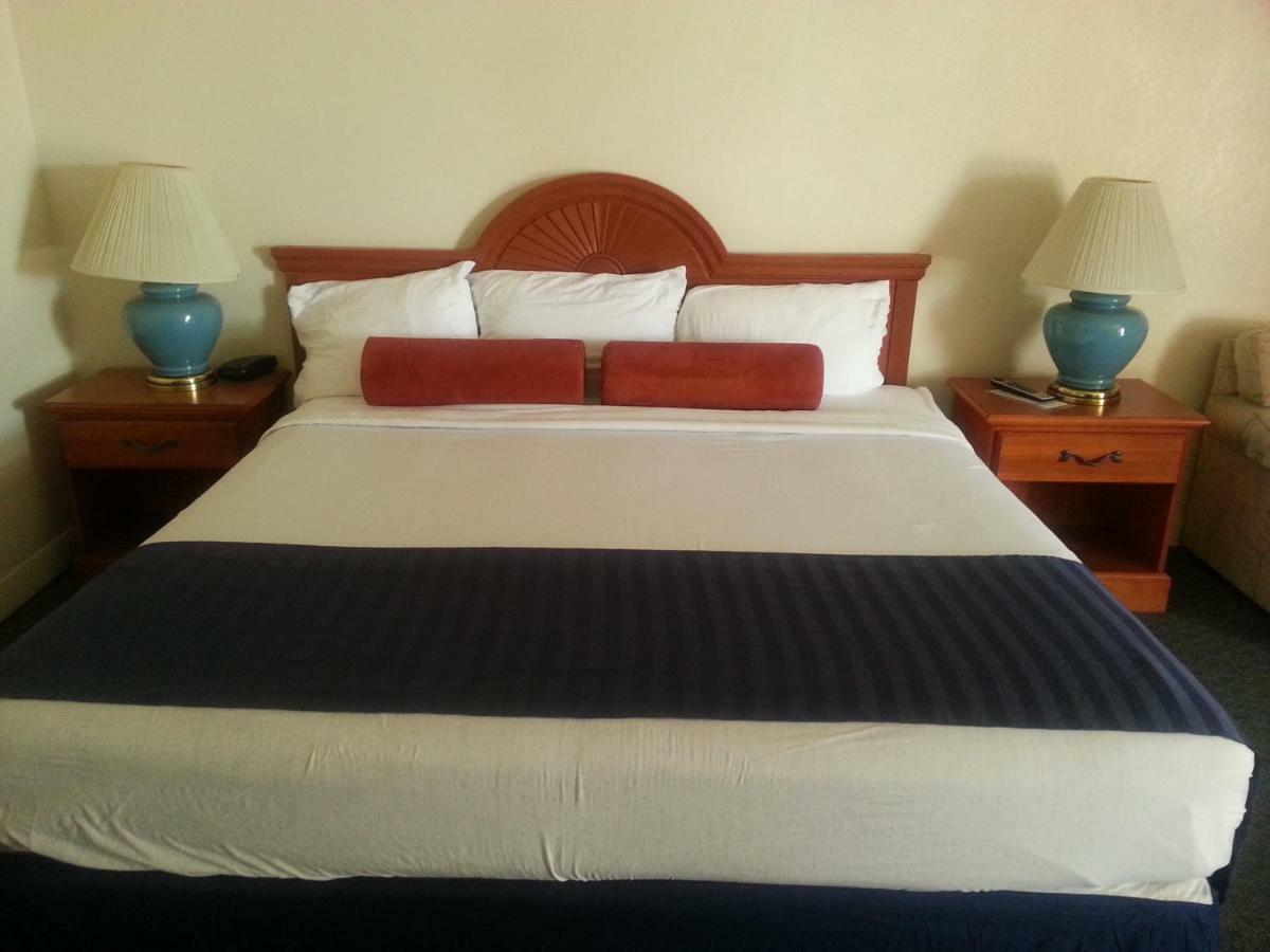 Casa Lemus Inn Raton Ngoại thất bức ảnh